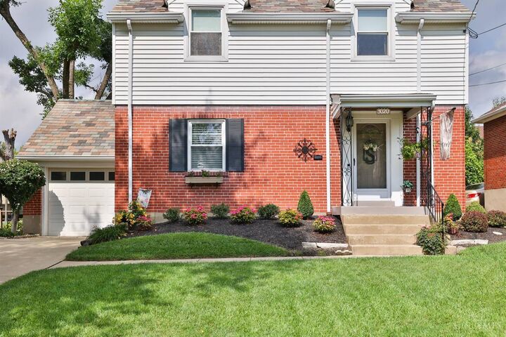 Property Photo:  3020 Veazey Avenue  OH 45238 