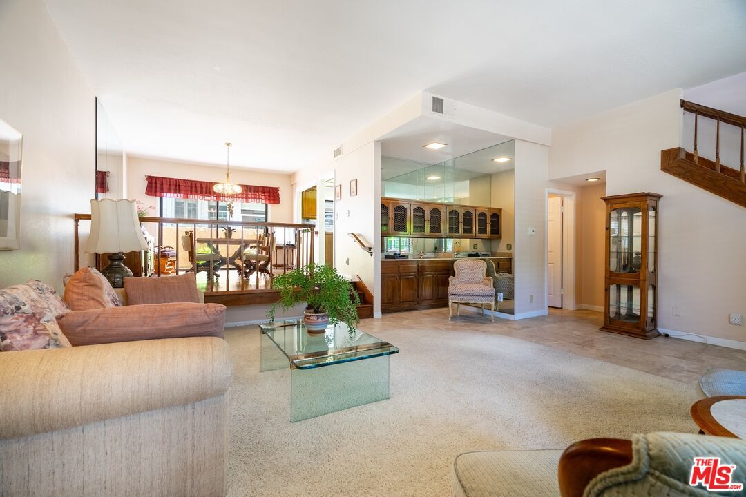 Property Photo:  802 3rd St  CA 90403 