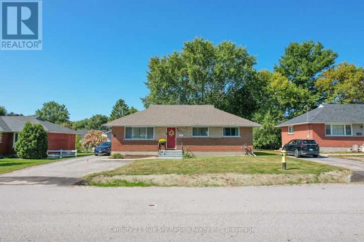 Photo de la propriété:  773 McKay Avenue  ON P1B 7W2 