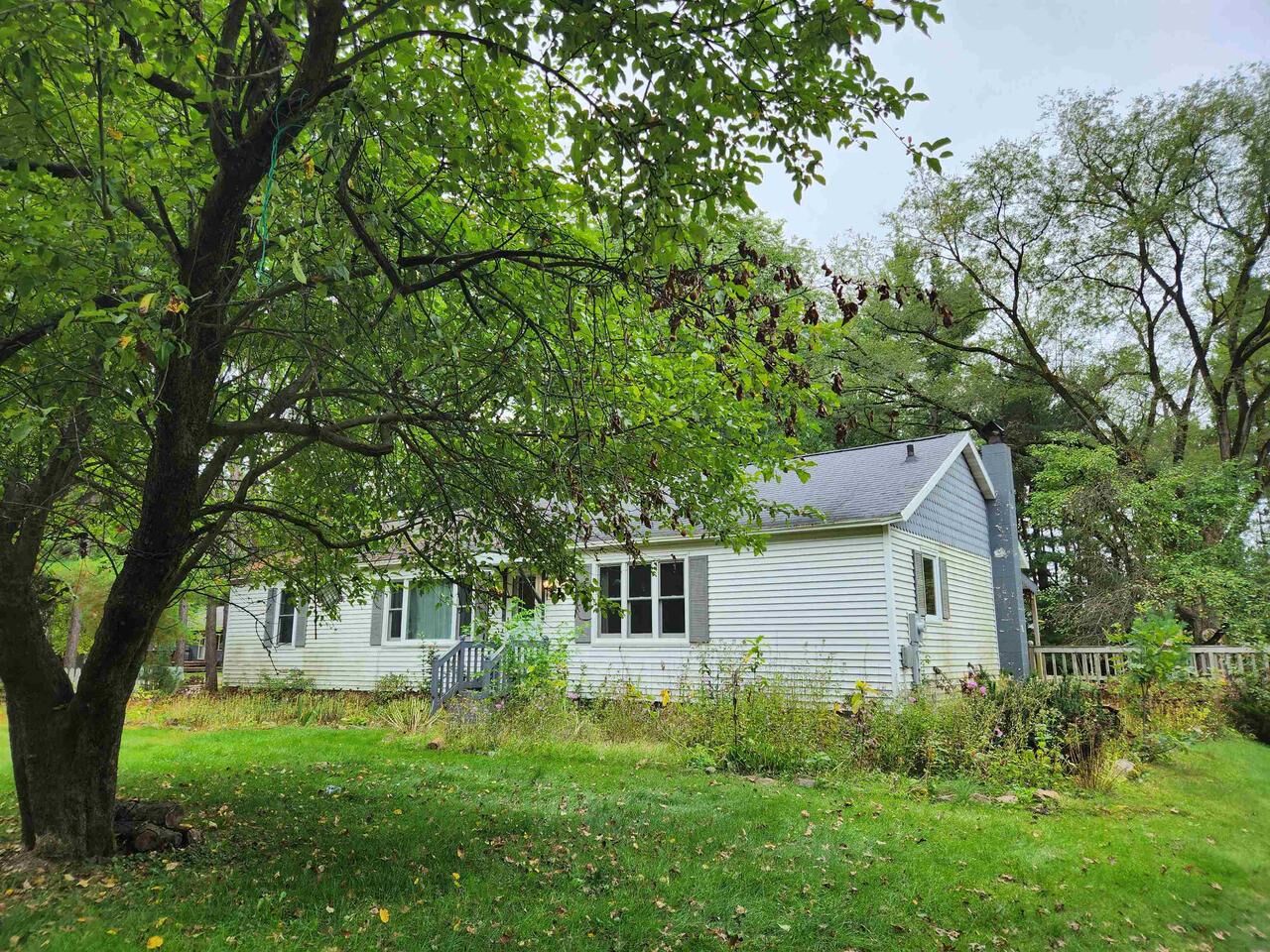 Property Photo: 1087 County Road Jj WI 54457