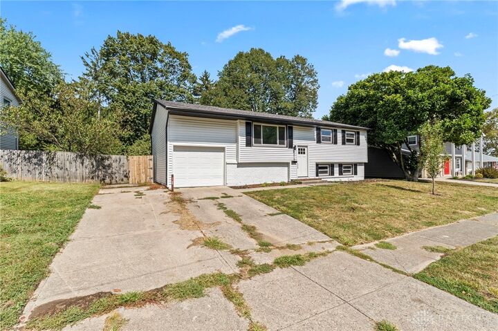 Property Photo:  1015 Van Arden Drive  OH 45377 