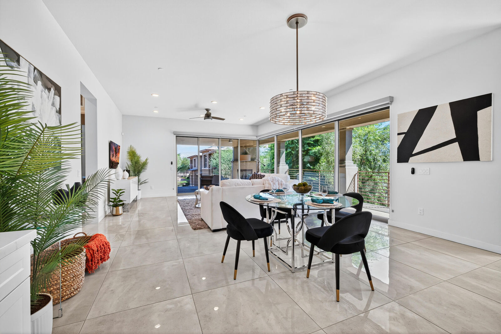 Property Photo:  2504 Retreat Circle  CA 92211 