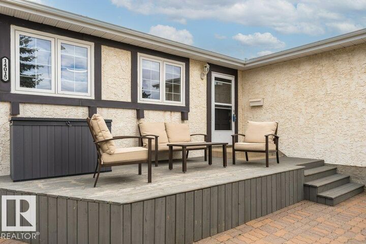 Property Photo:  14015 23 Street NW  AB T5Y 1C3