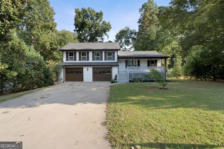 Property Photo:  318 Arbour Way  GA 30024 