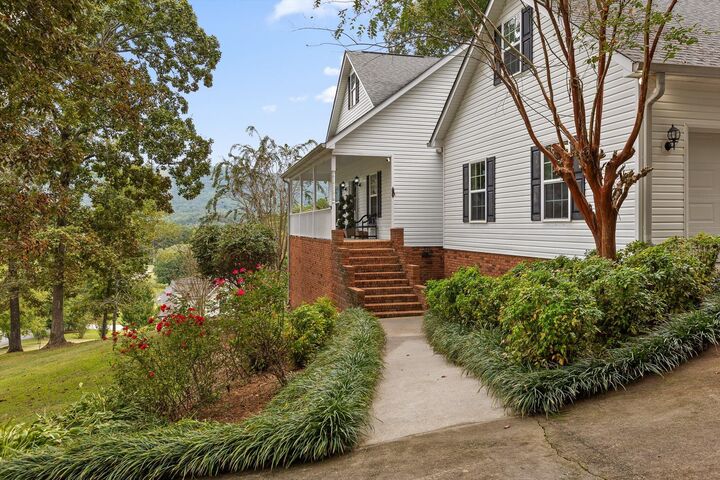 Property Photo: 3023 Highland Circle GA 30740