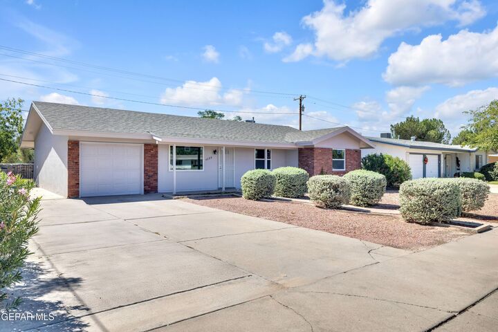 Property Photo:  4609 Skylark Way  TX 79922 