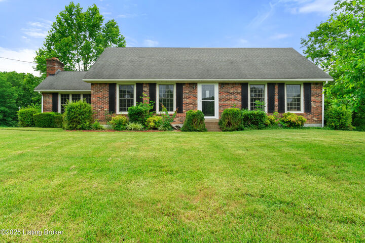 Property Photo: 10640 New Haven Rd KY 40051
