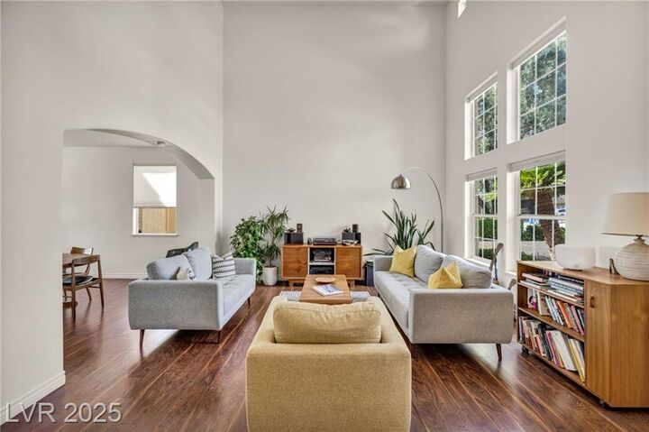 Property Photo: 2012 White Falls Street NV 89128