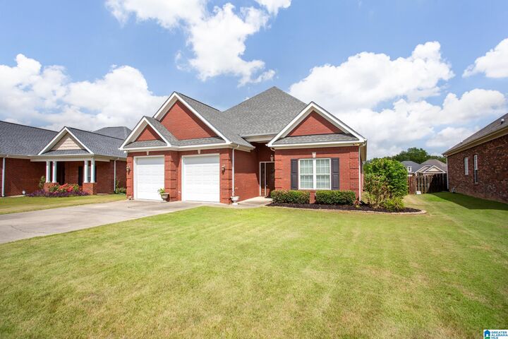 Property Photo: 72 Victoria Place AL 36203