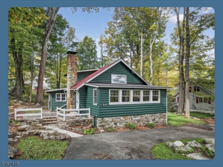 2115 Lakeside Dr  Vernon Twp. NJ 07422 photo