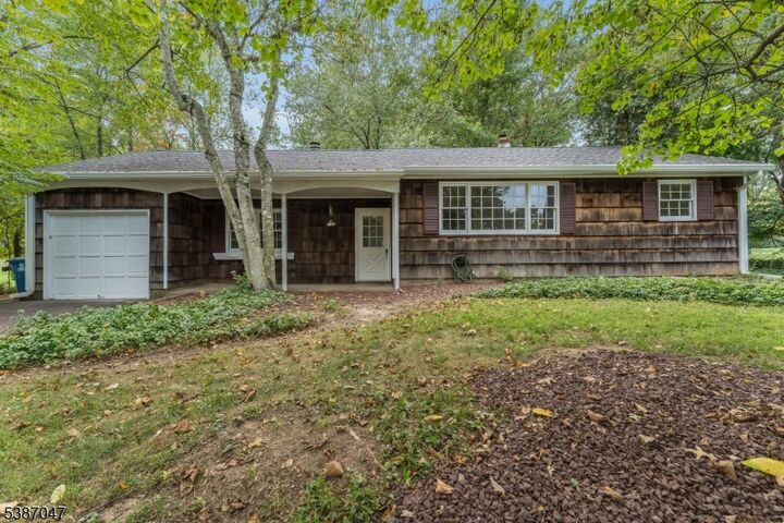 6 Monsey Rd  Raritan Twp. NJ 08822 photo