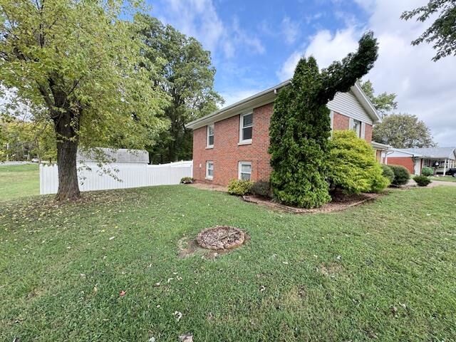 Property Photo:  1225 Sandefur Dr.  KY 42420 