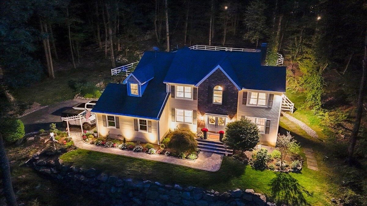 Property Photo:  17 Pheasant Run  NJ 07405 