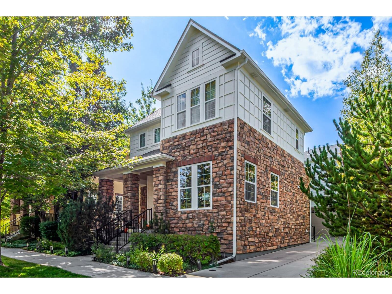 Property Photo: 3537 Xanthia St CO 80238