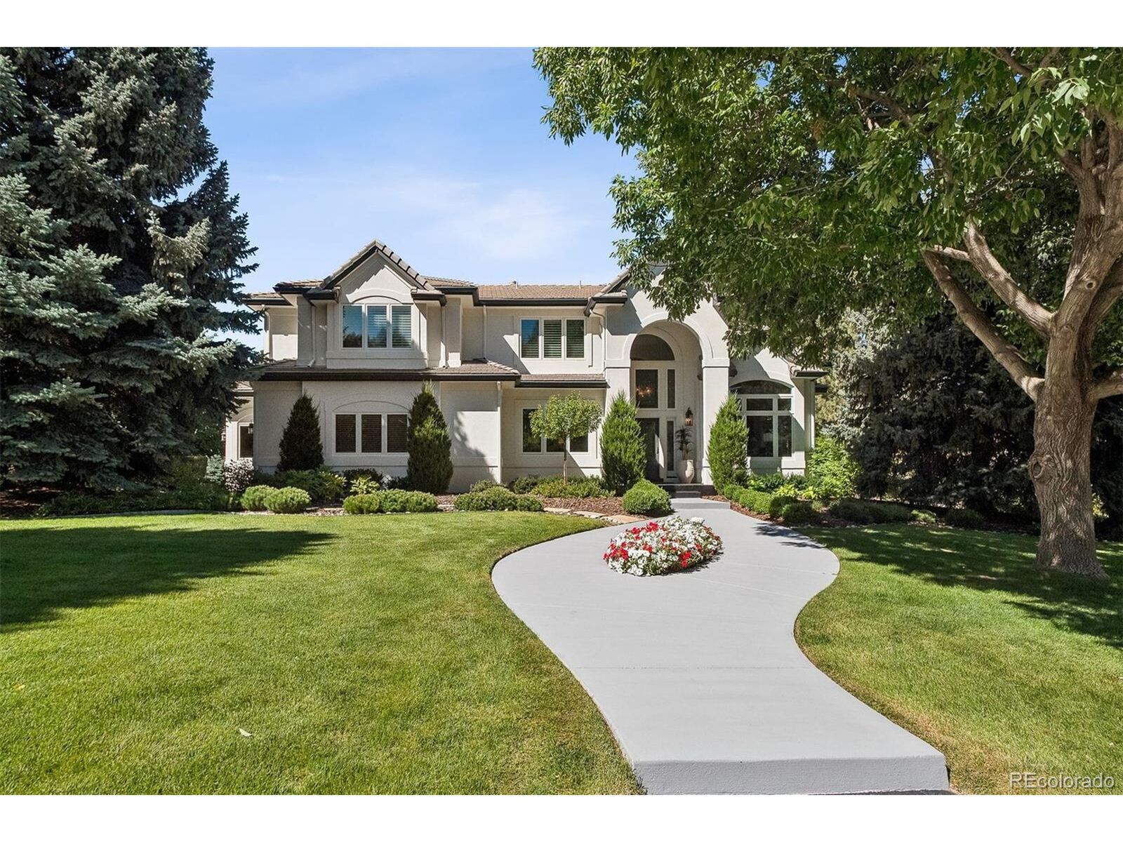 Property Photo: 5402 Preserve Pkwy CO 80121