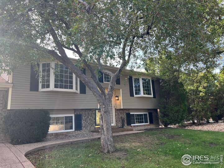 Property Photo:  1327 Brookfield Dr  CO 80501 