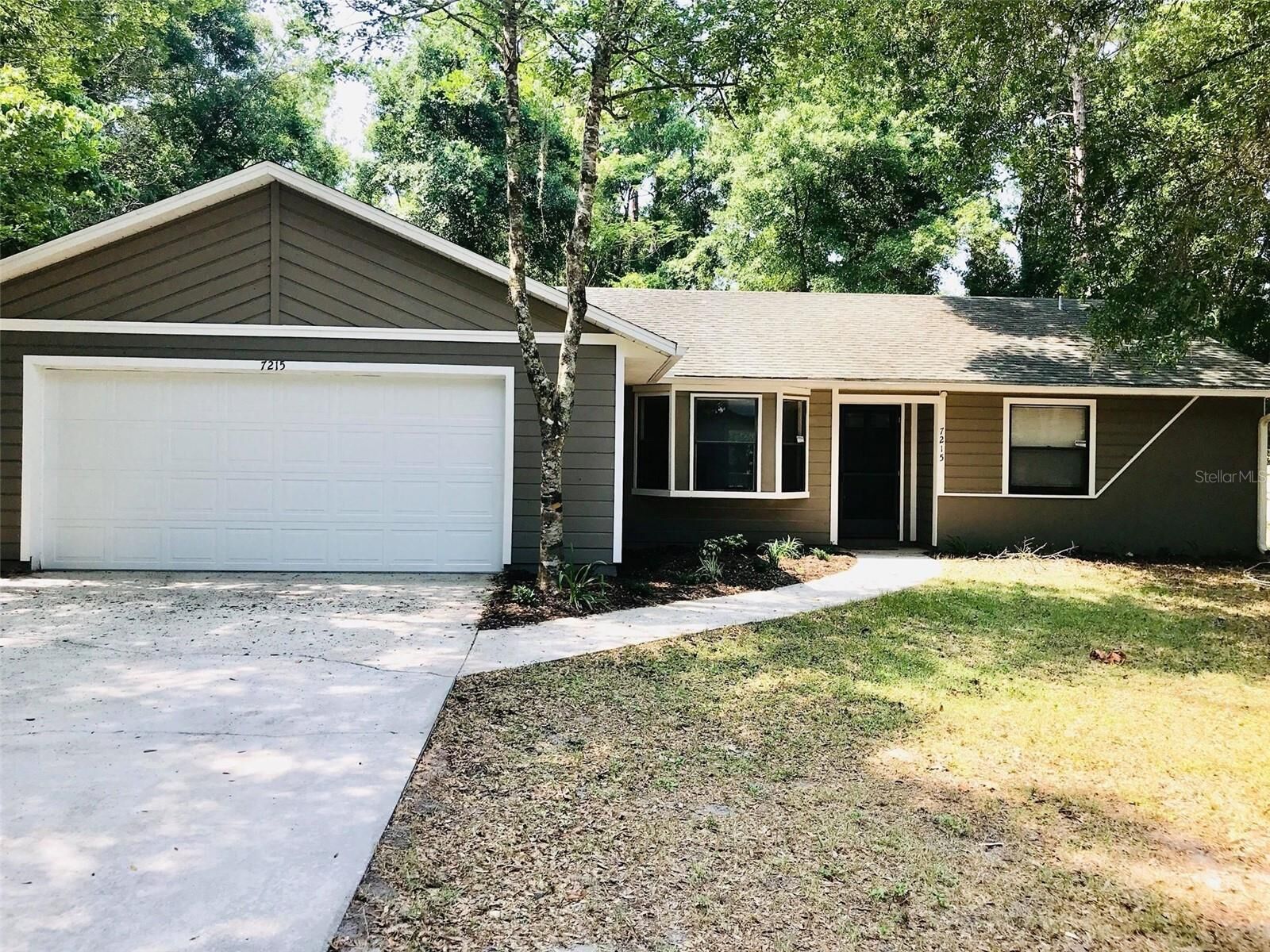 Property Photo:  7215 SW 18th Place  FL 32607 