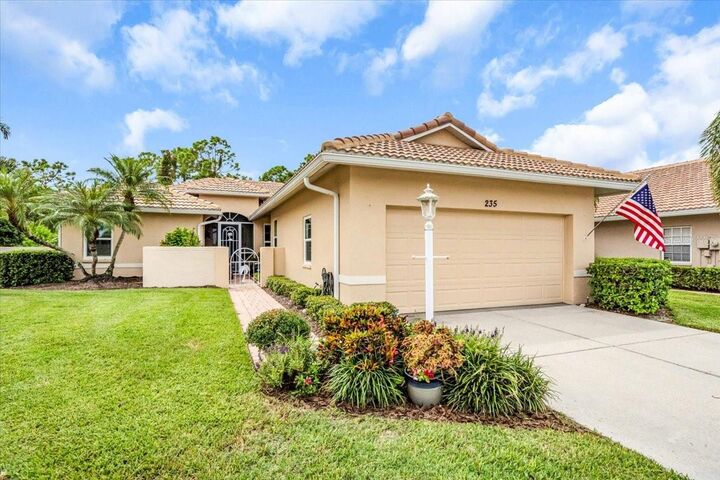 Property Photo:  235 Auburn Woods Circle  FL 34292 