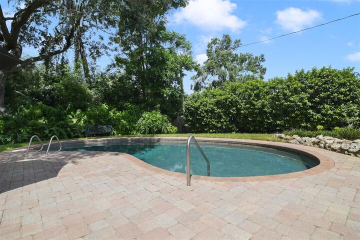 Property Photo: 1925 Sunset Road FL 32757
