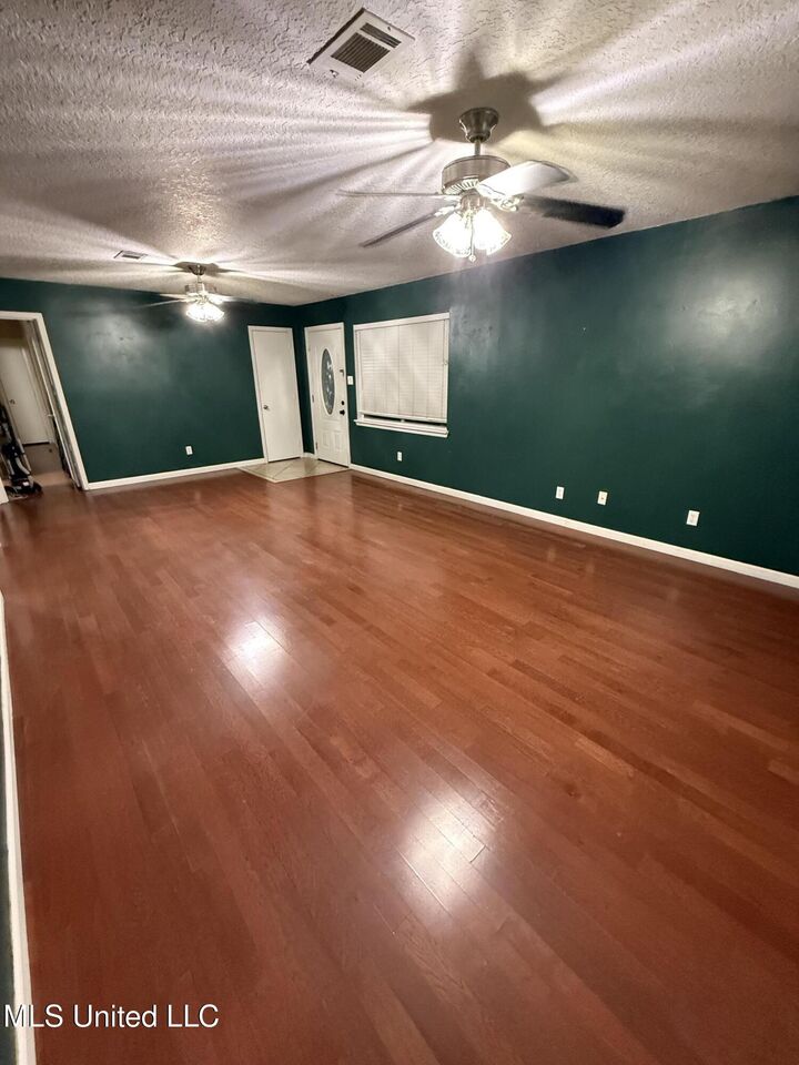 Property Photo:  6601 Lancaster Boulevard  MS 39564 