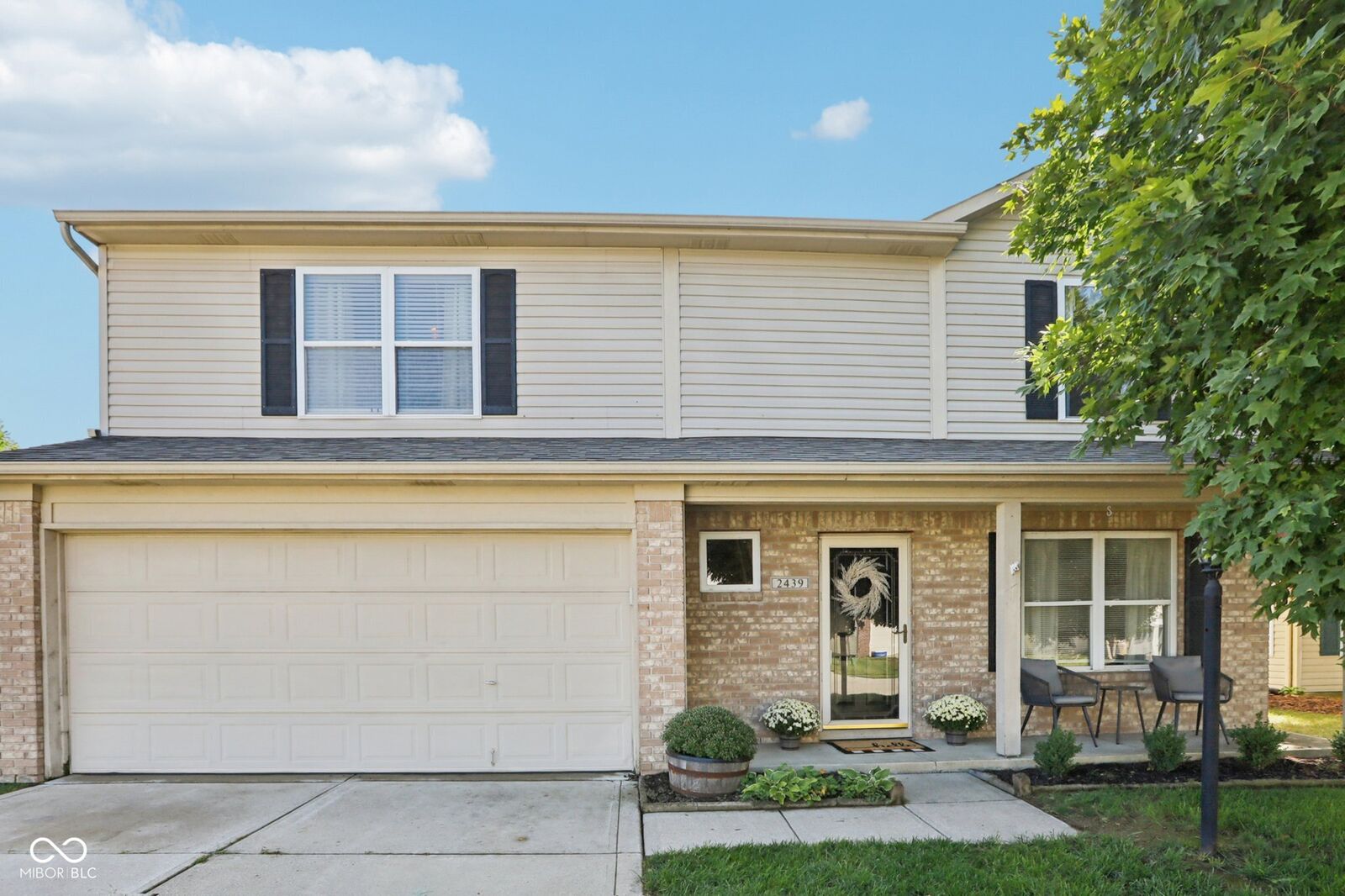 Property Photo:  2439 Orchard Creek Drive  IN 47201 