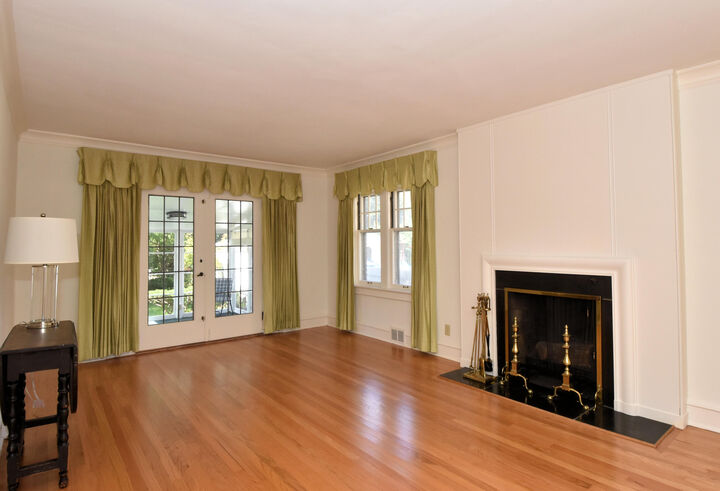 Property Photo:  1919 Forest St  WI 53213 