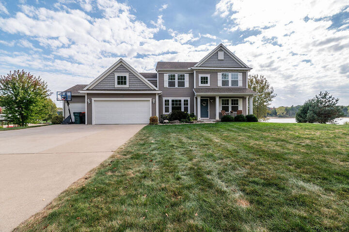 Property Photo:  11289 Brielle Lane  MI 49448 