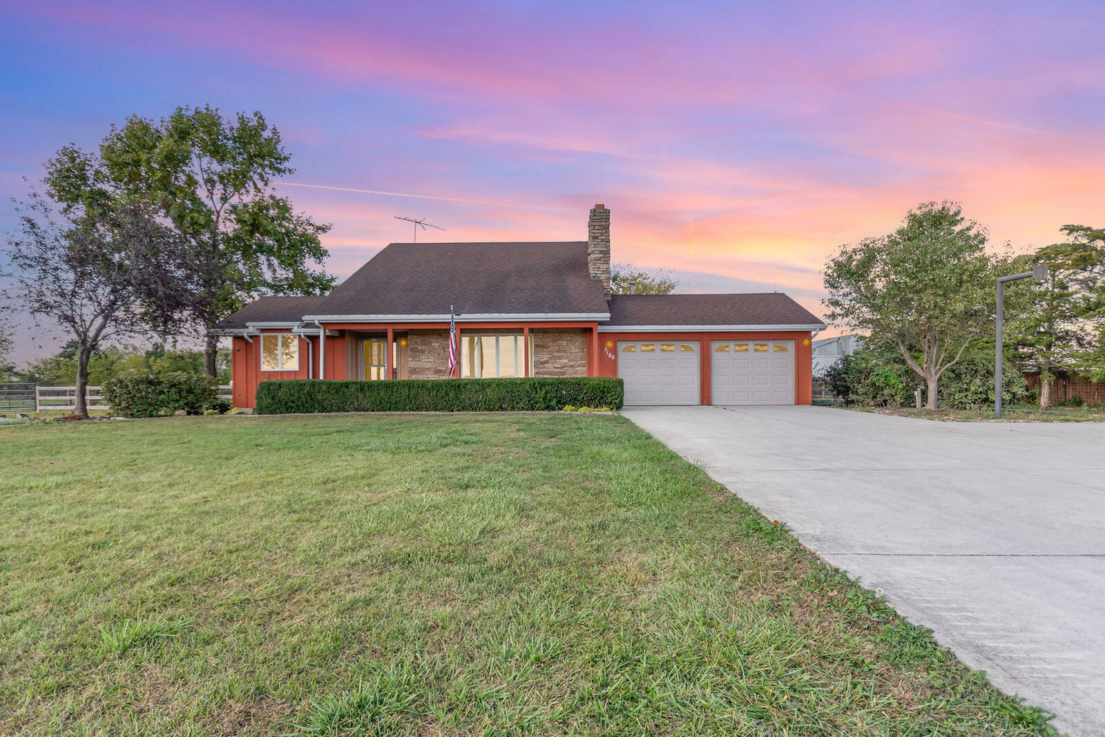 Property Photo:  5180 E McArdle Road  IL 60416 