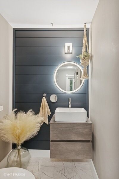 Property Photo:  539 Willowcreek Court 3-17  IL 60514 