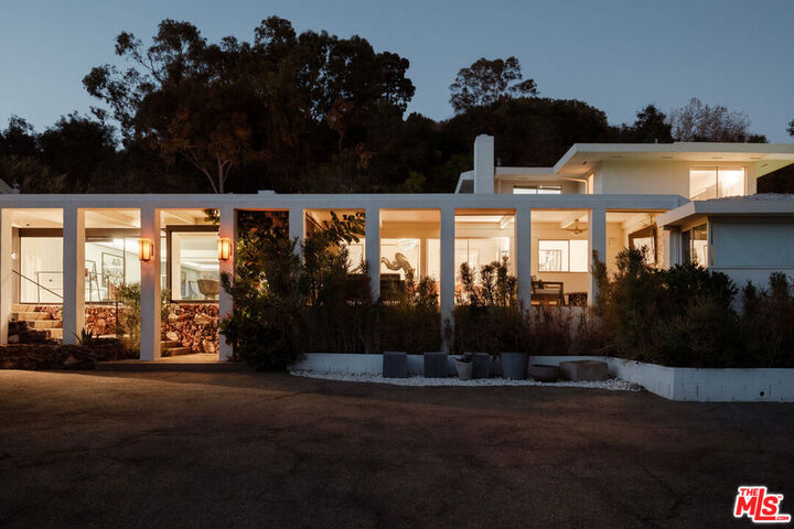 Property Photo:  248 N Glenroy Avenue  CA 90049 