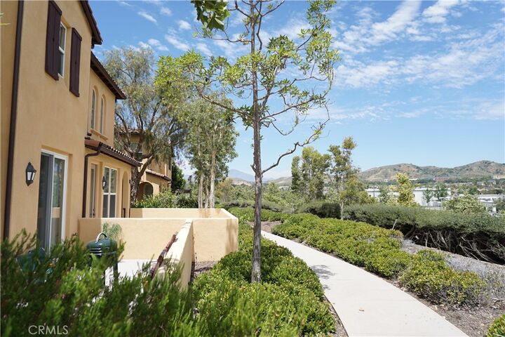 Property Photo:  68 Glenalmond  CA 92694