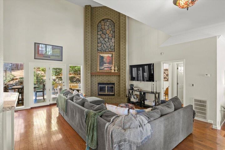 Property Photo:  2022 Ahoy Court  CA 95762 