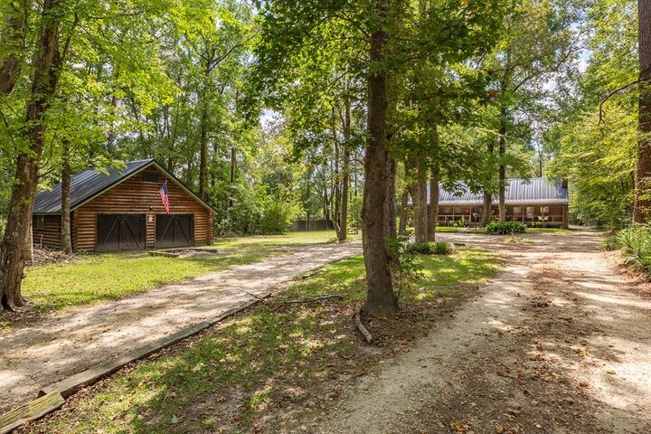 Property Photo:  980 Palmer Ivy Road  TX 75949 