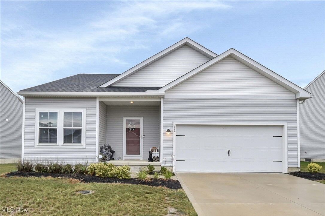Property Photo: 229 Harvest Way OH 44035