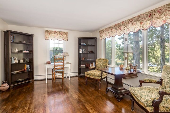 Property Photo:  4 Morgan Way  NH 03824 
