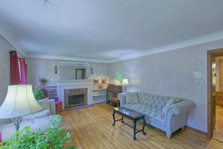 Property Photo: 915 7th Avenue N MN 56303