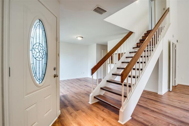 Property Photo: 621 Via La Paloma TX 75150