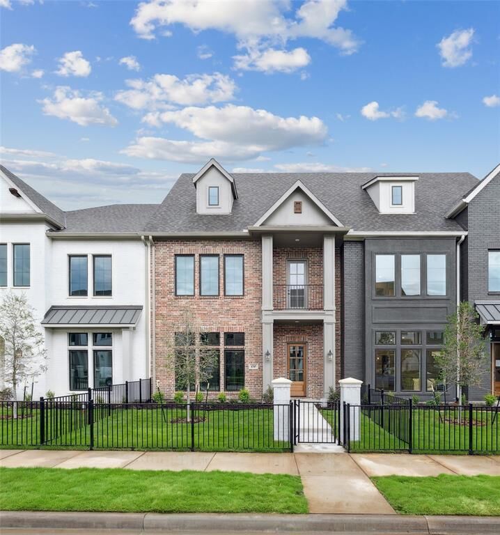 Property Photo: 4345 Corn Husk Drive TX 75033