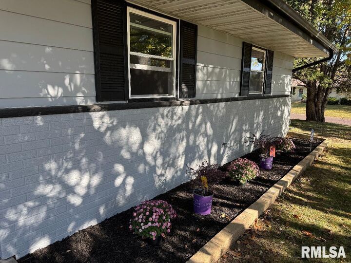 Property Photo:  2135 W Orlando Drive  IL 61614