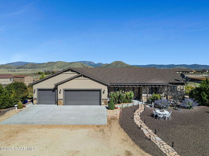 Property Photo:  8833 N Grass Valley Lane  AZ 86315 