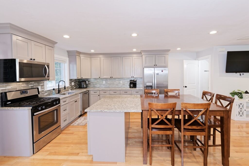 Property Photo:  1 Glen St. B  MA 01702 