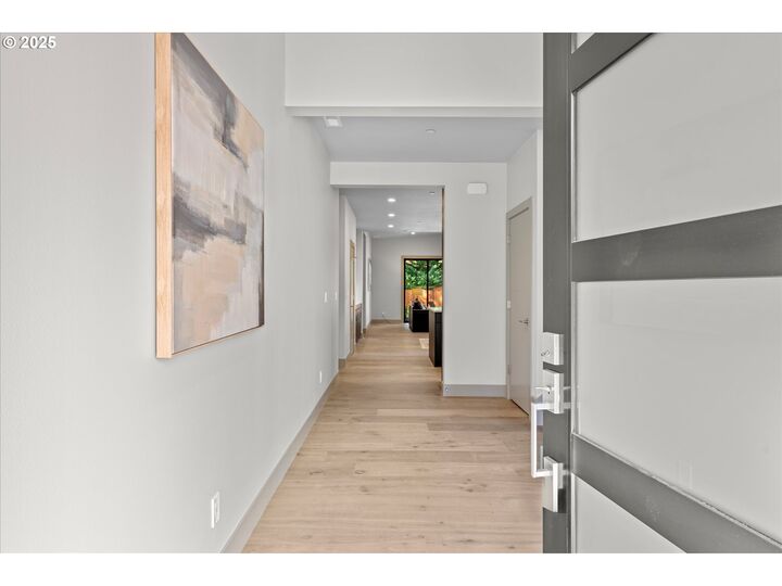 Property Photo:  15003 Twin Fir Rd  OR 97035 