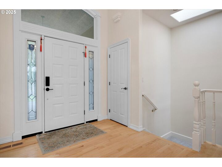 Property Photo:  10520 SE Isaac Dr  OR 97086 