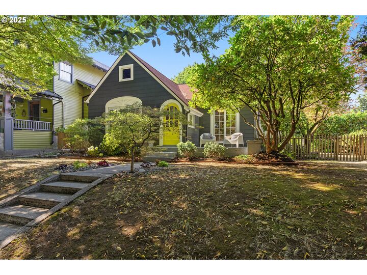 Property Photo:  3243 NE 14th Ave  OR 97212 