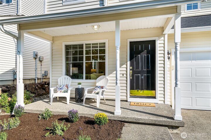 Property Photo:  4921  147th Place SE  WA 98208 