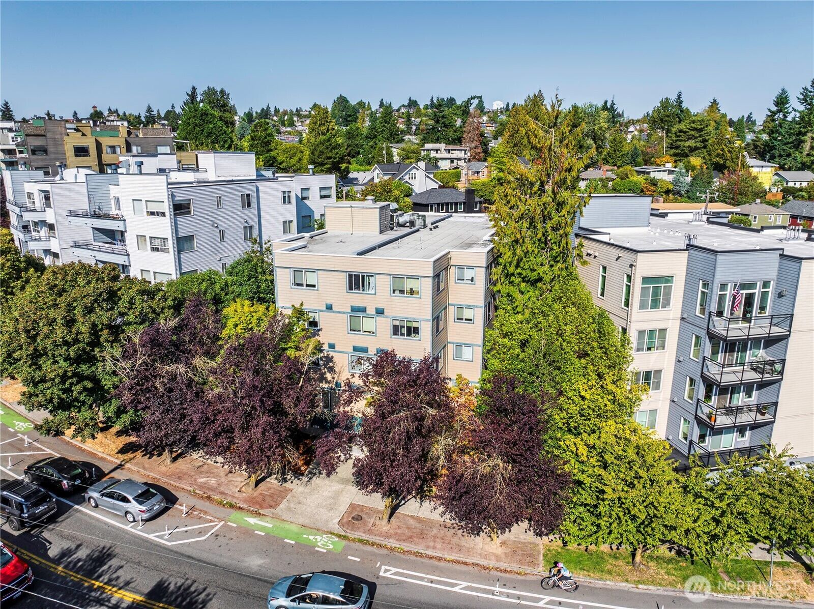 Property Photo: 3210 SW Avalon Way WA 98126