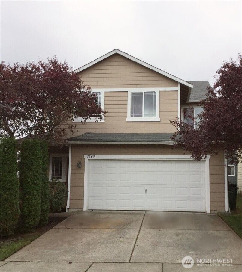 Property Photo:  3909  152nd Place SE  WA 98012 
