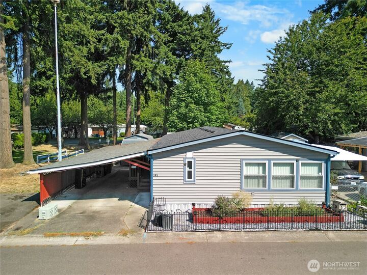 Property Photo: 3225 M Street SE 145 WA 98002