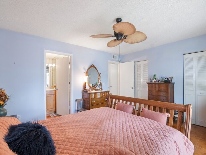 Property Photo: 16 Vista Gardens Trail 105 FL 32962