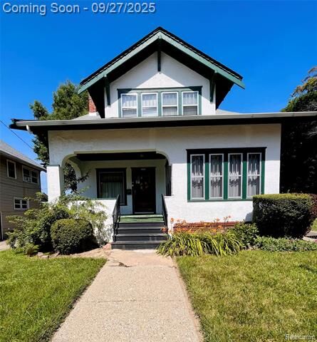 Property Photo:  1606 Garland Street  MI 48503 